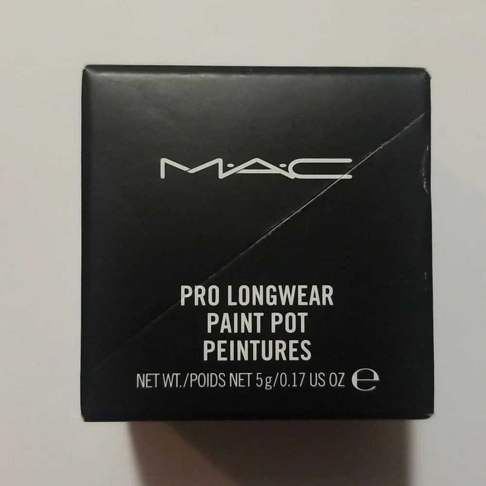 MAC Clearwater Pro Longwear Paint Pot - Picture 5 of 8